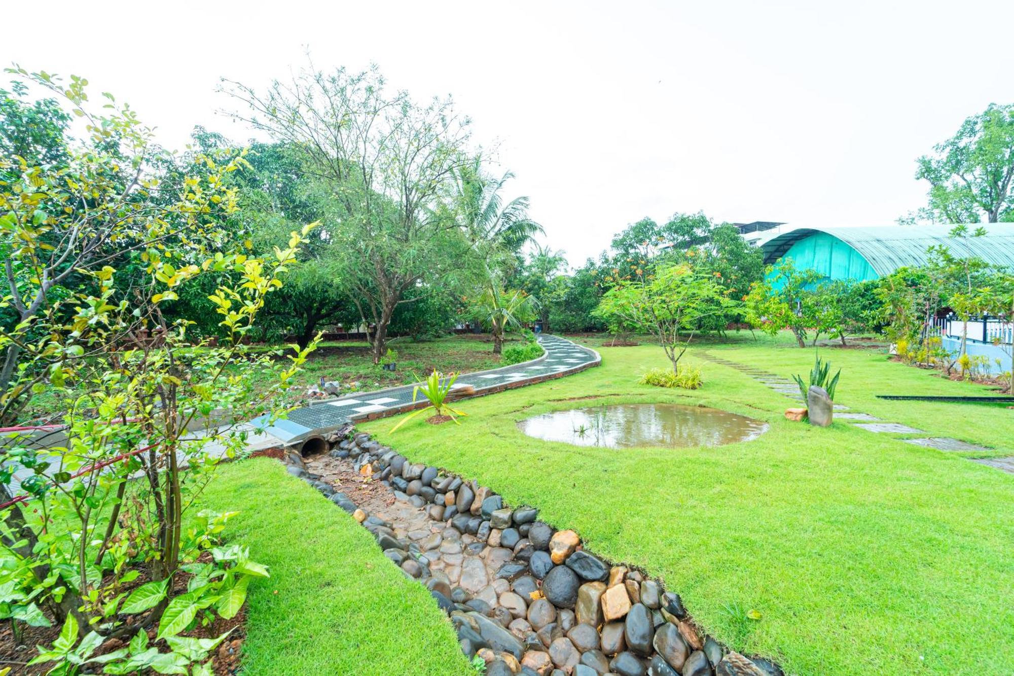 Treebo Green Village Resort - Goa Maneri  Exterior foto