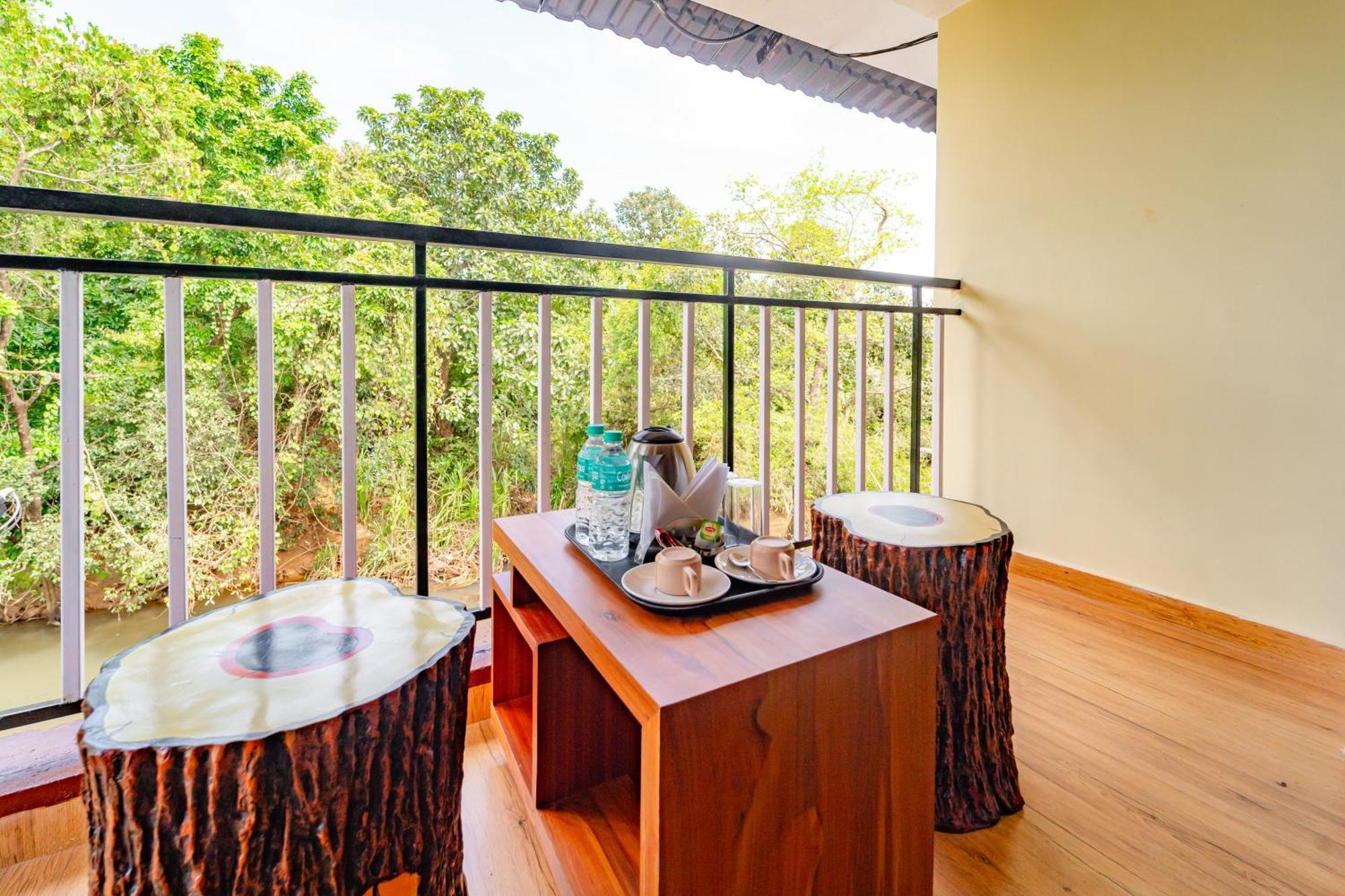 Treebo Green Village Resort - Goa Maneri  Exterior foto